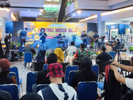 South Jakarta Culture Sub-department Holds Band Music Festival